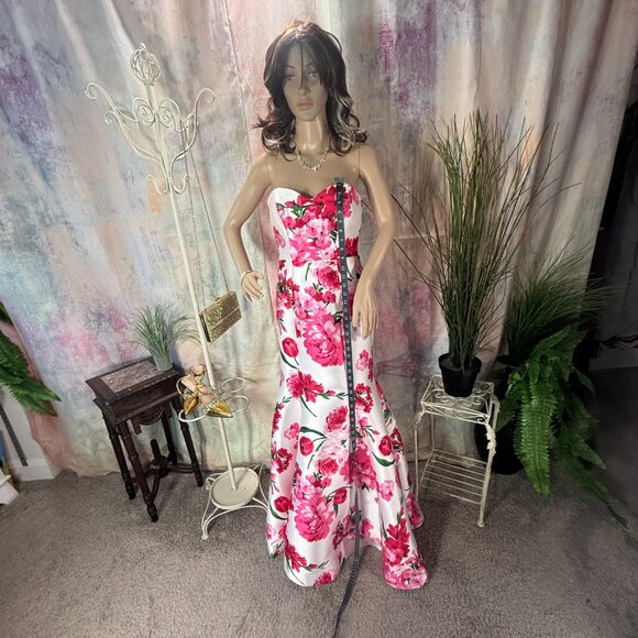 📌B. Smart Strapless  Mermaid Fitted Bodice Floral Evening -  Prom - Formal Gown - Picture 5 of 16